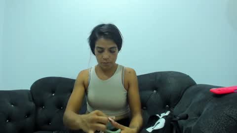 Hellen  online show from 1, 3, 2025