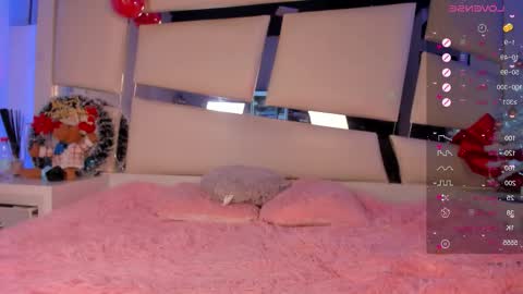 hellen__smith_ online show from 20, 12, 2025