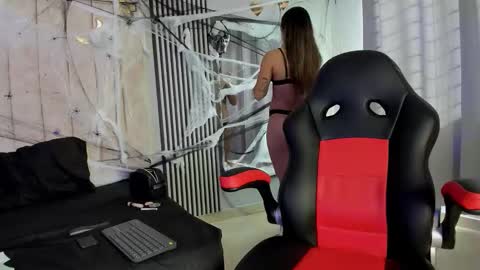 hellen_rice online show from 19, 10, 2025