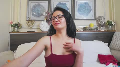    online show from 10, 1, 2025