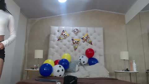 Hellen online show from 24, 6, 2026