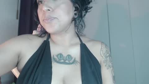 Snapshot of hello_demonkitty chatting on 29, 1, 2025 SIMONA online show from 29, 1, 2025