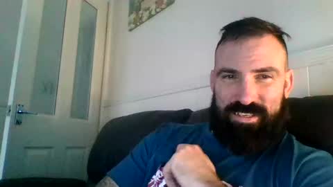 hellobunbunx0 online show from 15, 2, 2025