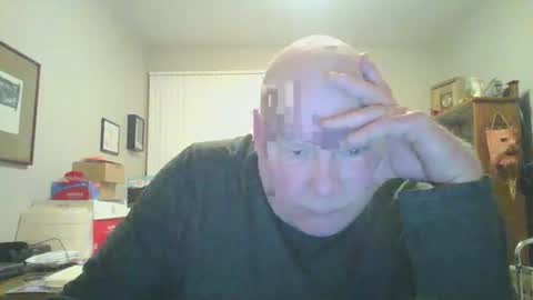 Snapshot of helloforfun111 chatting on 12, 4, 2026 helloforfun111 online show from 12, 4, 2026