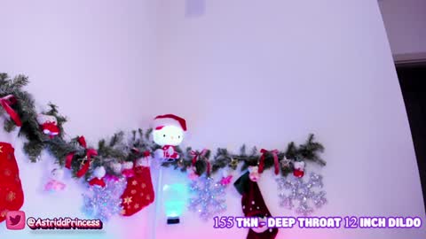 helloiamastrid online show from 27, 12, 2024