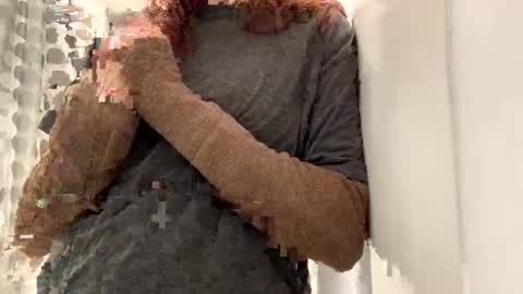 hellokitten123 online show from 13, 1, 2025