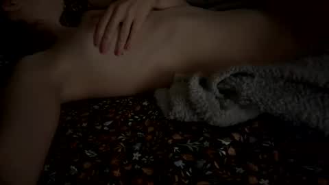 hellokitten123 online show from 12, 3, 2025