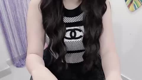 hellokitty_sexy online show from 18, 5, 2026