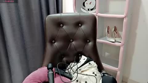 Snapshot of hellokitty_sexy chatting on 28, 6, 2026 hellokitty_sexy online show from 28, 6, 2026