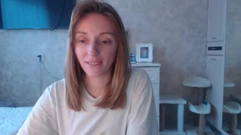 Snapshot of hellokittykaty chatting on 16, 2, 2026 Victory online show from 16, 2, 2026