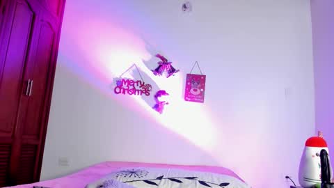 Hellzel online show from 9, 1, 2026