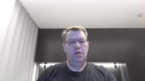 Snapshot of henrikrp1971 chatting on 1, 1, 2025 henrikrp1971 online show from 1, 1, 2025