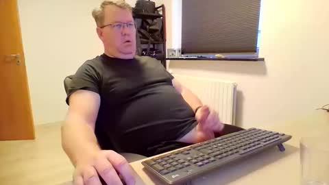 Snapshot of henrikrp1971 chatting on 1, 2, 2025 henrikrp1971 online show from 1, 2, 2025