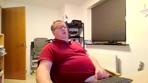 Snapshot of henrikrp1971 chatting on 20, 12, 2025 henrikrp1971 online show from 20, 12, 2025