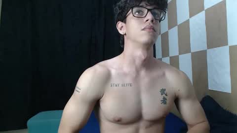 Snapshot of henry_gandy chatting on 23, 1, 2025 HENRY GANDY online show from 23, 1, 2025