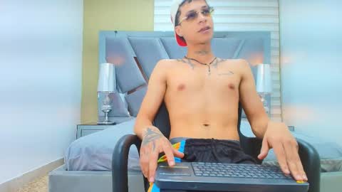 Henry online show from 28, 3, 2026