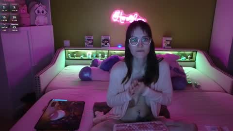 Snapshot of heraluna_ chatting on 14, 2, 2025 HeraLuna  online show from 14, 2, 2025