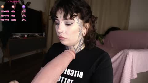 dirty Diana online show from 9, 5, 2026