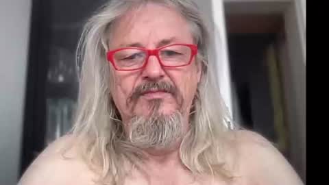 Snapshot of herbiebaby chatting on 3, 10, 2025 herbiebaby online show from 3, 10, 2025