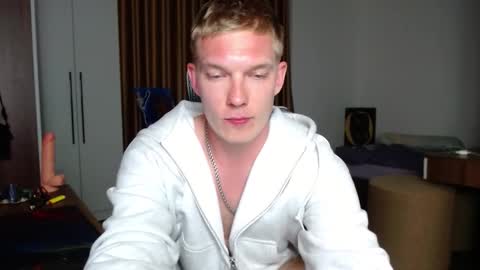 Gregblonde  Alextattoo online show from 9, 9, 2025