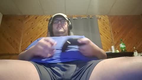 Hereforbootyyyy online show from 6, 1, 2026