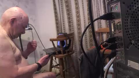 mature online show from 19, 12, 2025