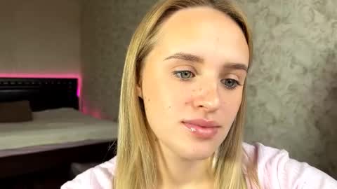 Sylvia online show from 13, 10, 2025