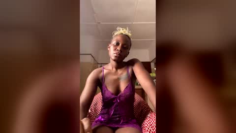 Snapshot of herslatt chatting on 30, 4, 2026 herslatt online show from 30, 4, 2026