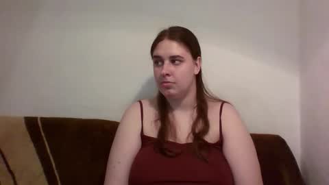 Snapshot of hess_luna_ chatting on 1, 10, 2025 hess_luna_ online show from 1, 10, 2025