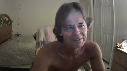 Snapshot of hewes1 chatting on 12, 6, 2026 hewes1 online show from 12, 6, 2026