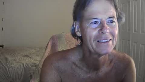 Snapshot of hewes1 chatting on 14, 7, 2026 hewes1 online show from 14, 7, 2026