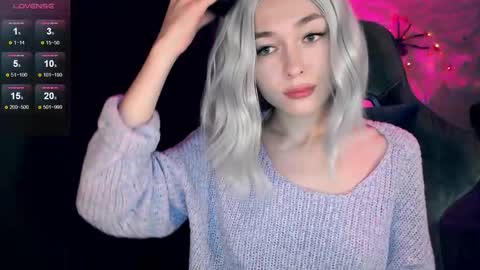  Nora  online show from 24, 11, 2025