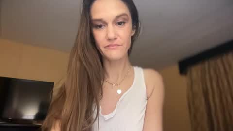 Snapshot of heyaliciabutler chatting on 2, 11, 2025 HeyAlicia online show from 2, 11, 2025