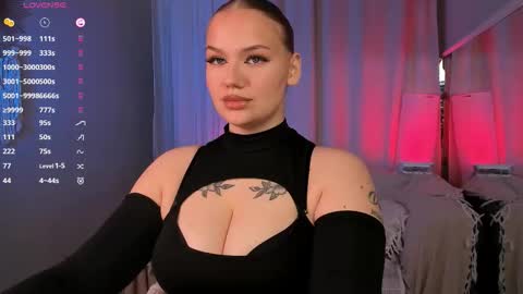 heynoirsam online show from 8, 3, 2026