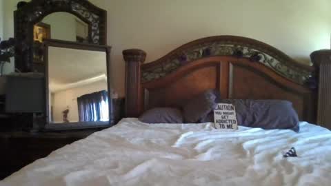 hidden_gold_milf online show from 21, 4, 2026