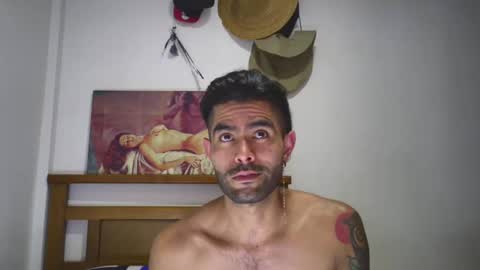 hideonbush online show from 8, 9, 2025