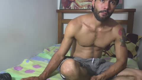 hideonbush online show from 18, 12, 2025