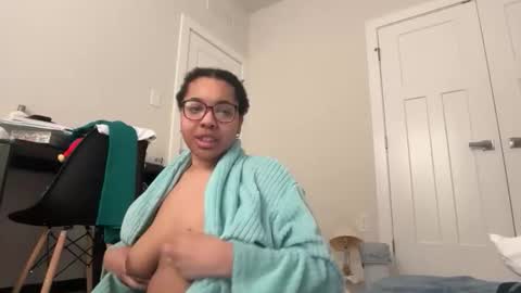 Snapshot of highkeyheidee chatting on 28, 2, 2026 Juana B. Bread online show from 28, 2, 2026