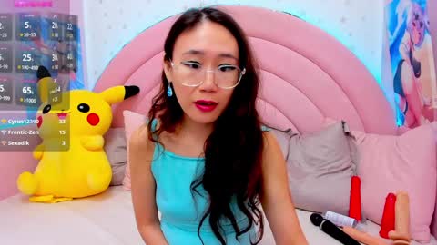 Snapshot of hikori_ chatting on 12, 12, 2024 Hikori online show from 12, 12, 2024