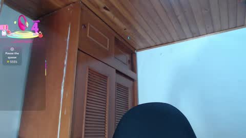 hilaril18 online show from 20, 11, 2025