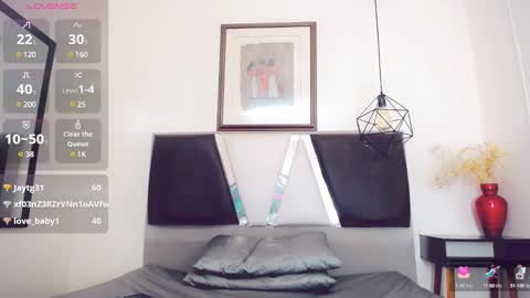 Hilary Avilan online show from 18, 1, 2025