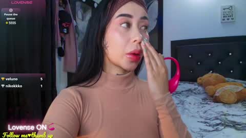Snapshot of hilary_jones_22 chatting on 16, 2, 2025 LUNA new account  FOLLOW ME online show from 16, 2, 2025