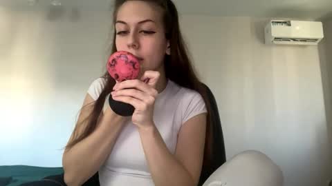 Hi Im Elizabeth online show from 29, 10, 2025