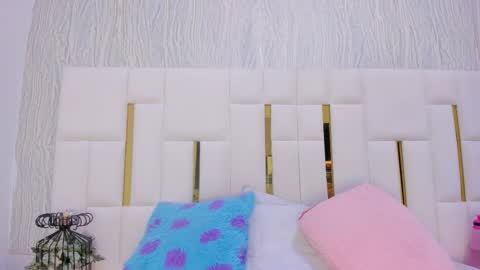 Hillary online show from 14, 12, 2025