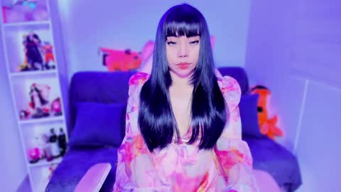 Hinata online show from 3, 12, 2024