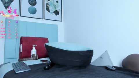 Hinazuru online show from 25, 3, 2026