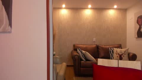 Hinnata online show from 29, 1, 2025