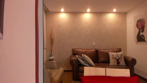 Hinnata online show from 3, 2, 2025