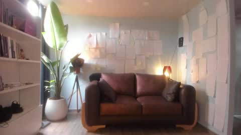 Hinnata online show from 10, 1, 2026