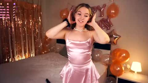 Leya Day Mary Night   PvT Open online show from 6, 3, 2025